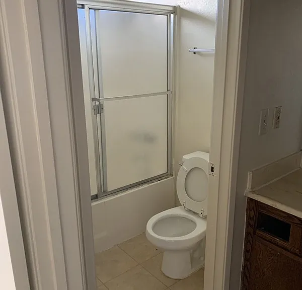 13415 Doty Ave — Photo 15