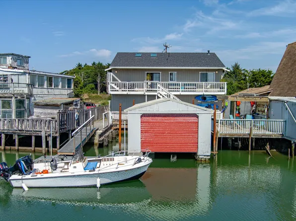 1179 King Salmon Ave, Eureka, CA 95503