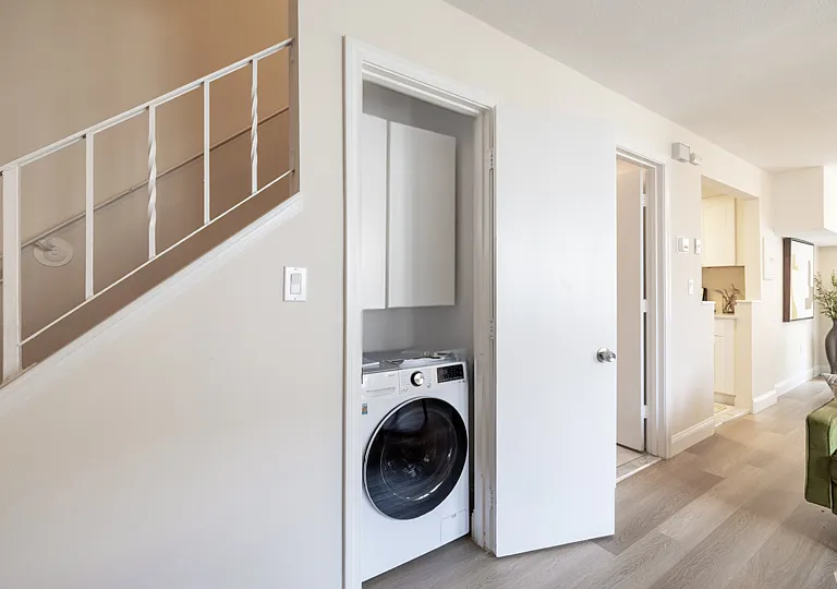Norwest Woods Apartment — Photo 10