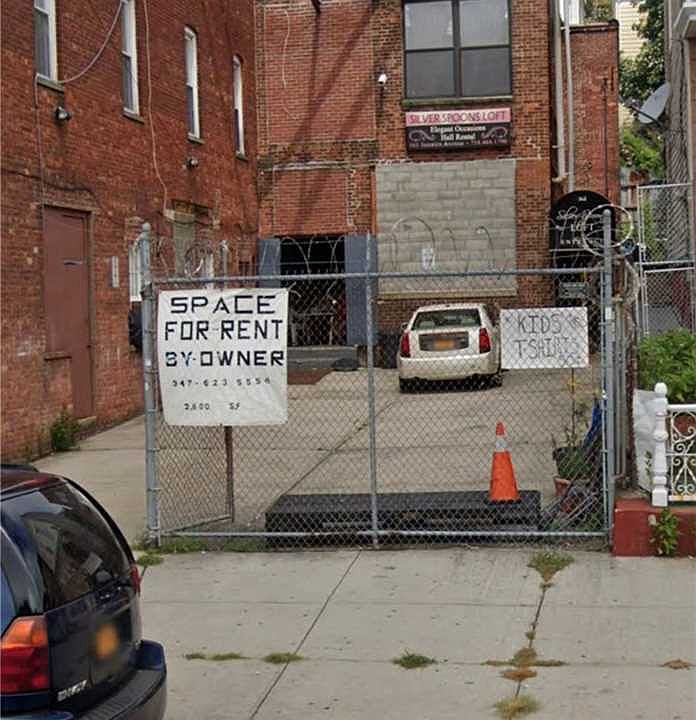 2nd image of 161 Jamaica Ave