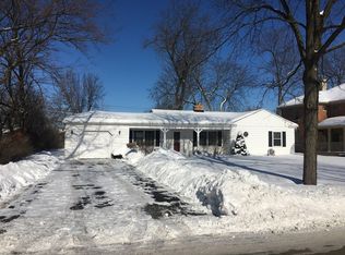 1826 Harrison St, Glenview, IL 60025