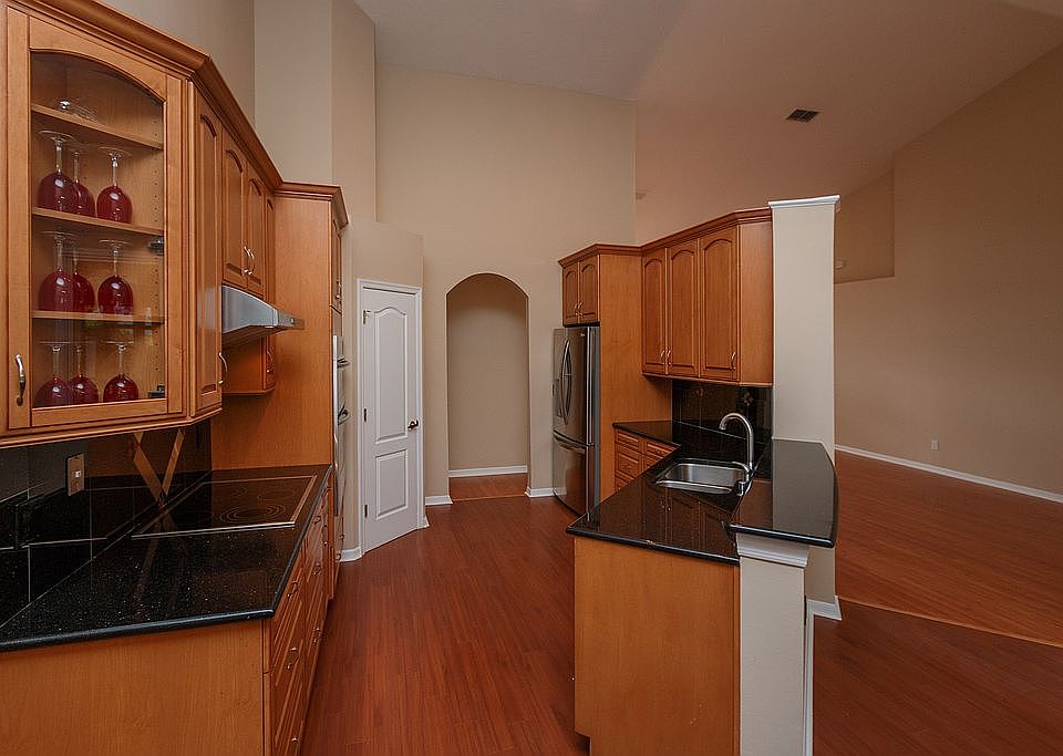 1st image of 6864 Hidden Glade Pl