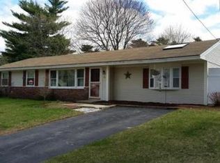 124 Annmarie Dr, Bellingham, MA 02019