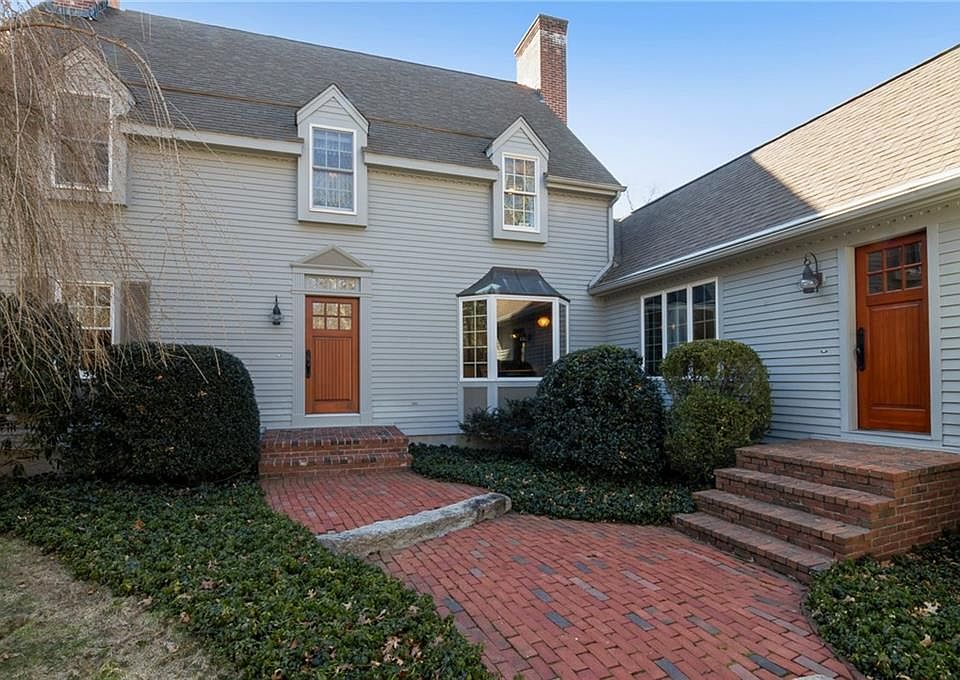 1st image of 35 Stoney Farm Way