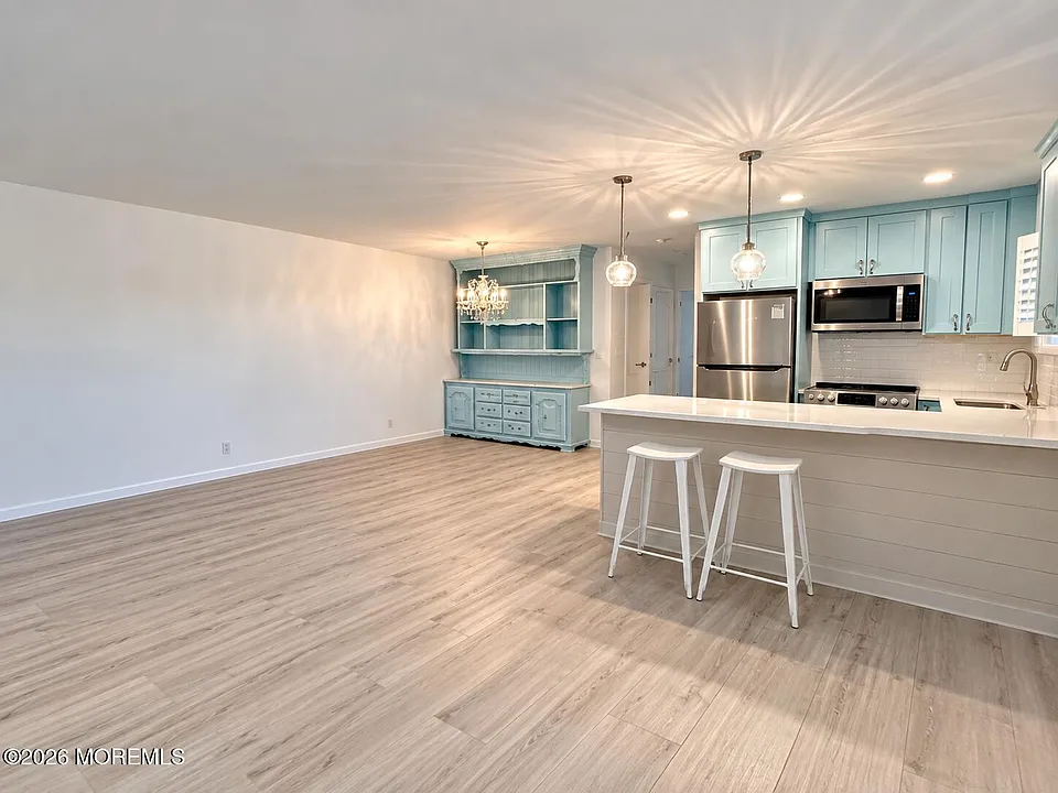 21 Wharfside Dr