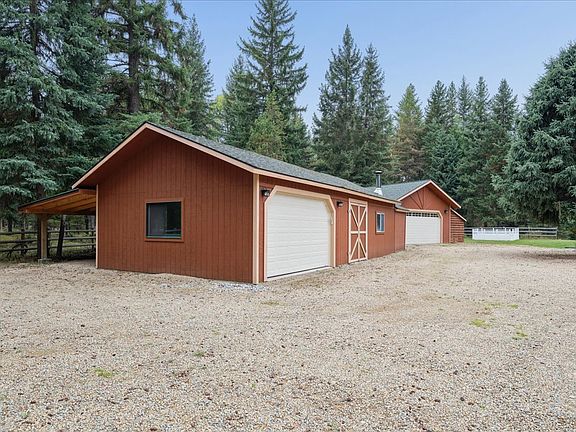 3rd image of 3906 Fortine Creek Rd