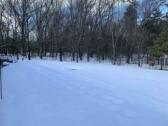 4th image of W5130 Northwood Dr