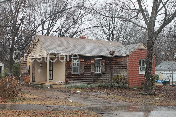 1st image of 4840 Bowen Ave