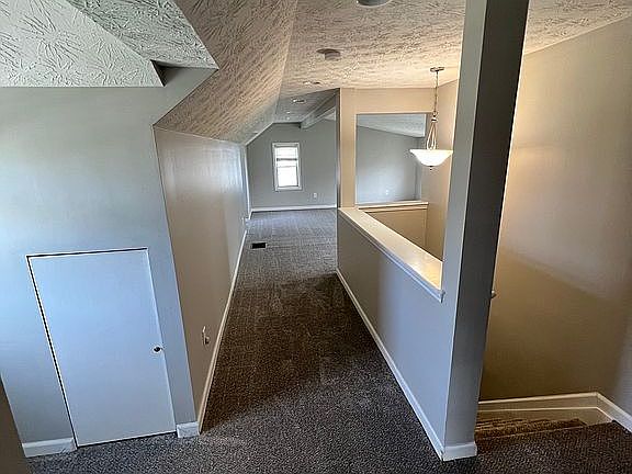 3rd image of 650 Broad Blvd
