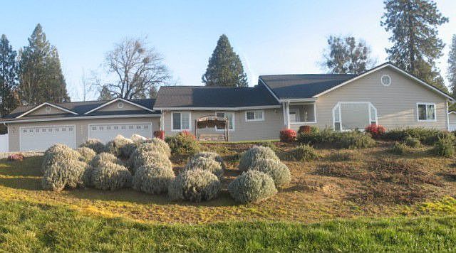 1st image of 2040 Dawn Dr