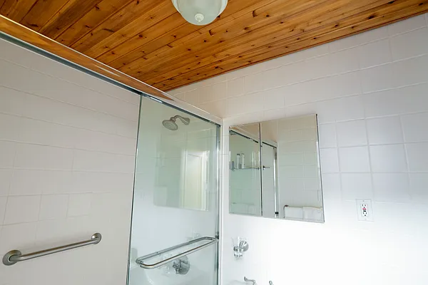 Sold by Halstead Real Estate | media 20