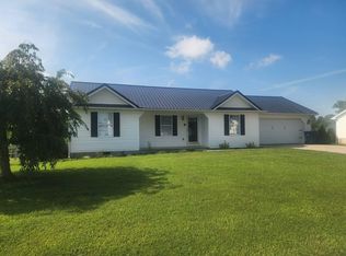 64 Canterbury Dr, Science Hill, KY 42553