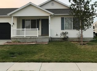 2109 E Sunrise Dr, Eagle Mountain, UT 84005