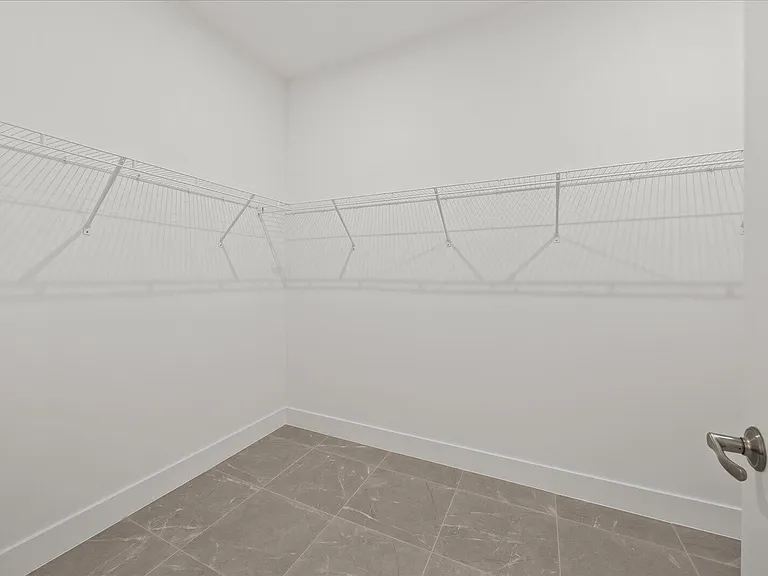 890 SW Newfield Pkwy — Photo 23