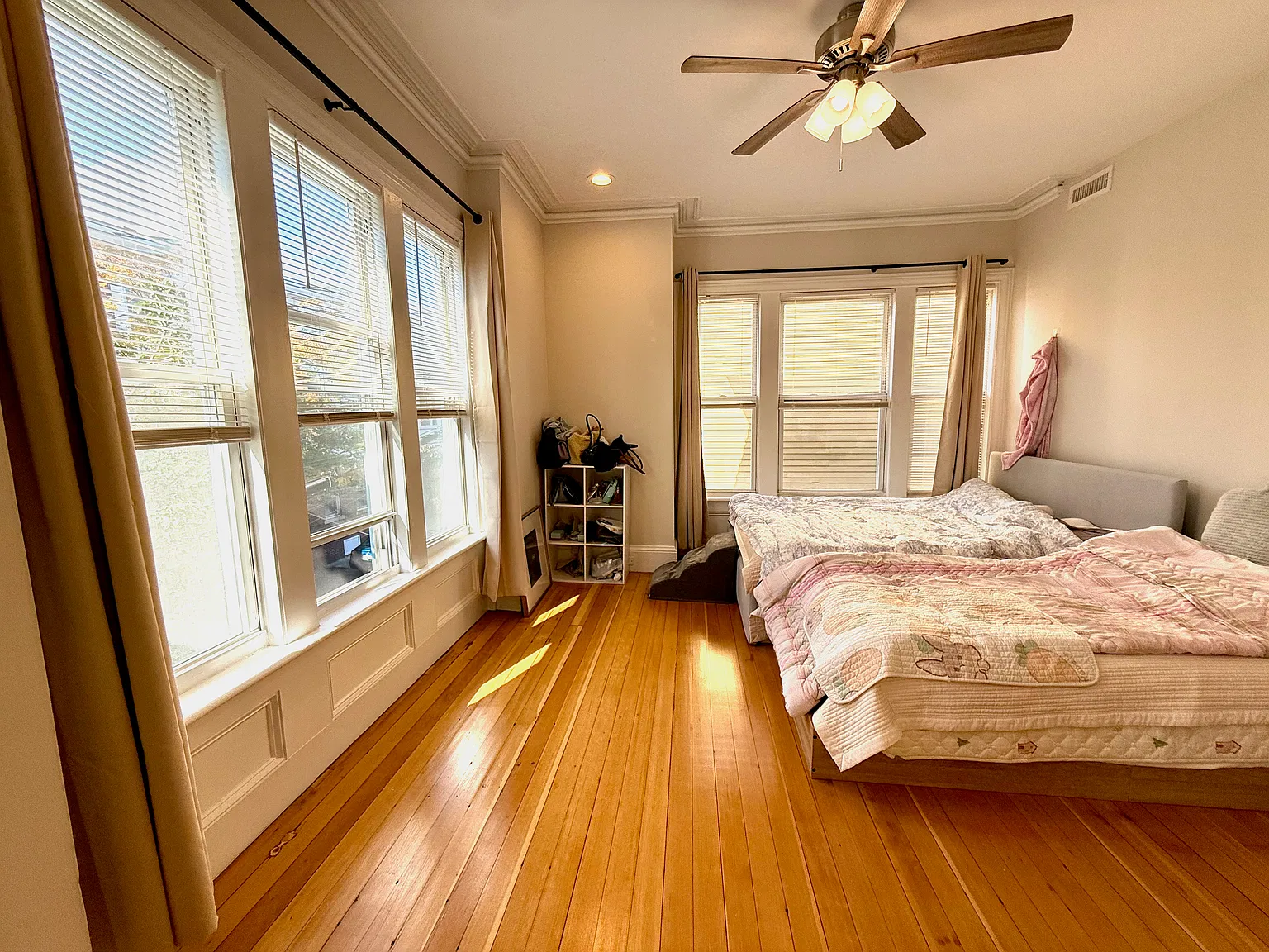 2 bed, 1300 sqft, $3,200 — Photo 3
