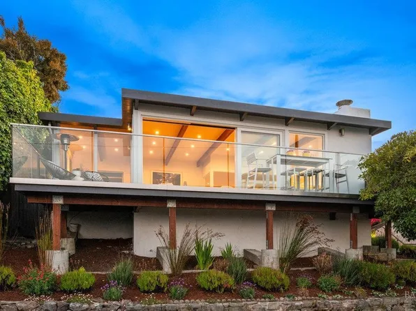 33 Wray Avenue, Sausalito, CA 94965