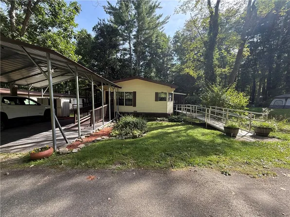 45 Big Oak Dr, Painted Post, NY 14870