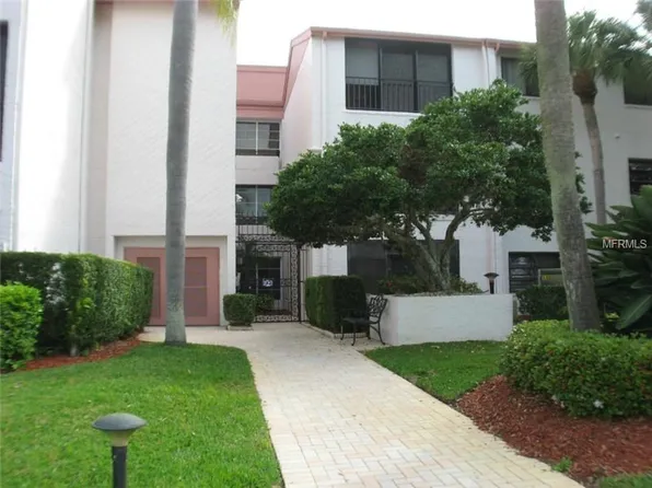 1001 Tartan Dr APT 101, Palm Harbor, FL 34684