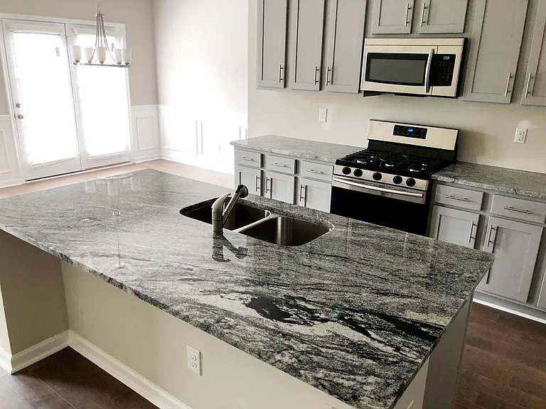 2704 Shetley Creek Dr — Photo 4