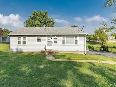 3309 Ashby Rd, Saint Ann, MO, 63074