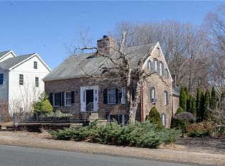 377 S End Rd, Plantsville, CT 06479