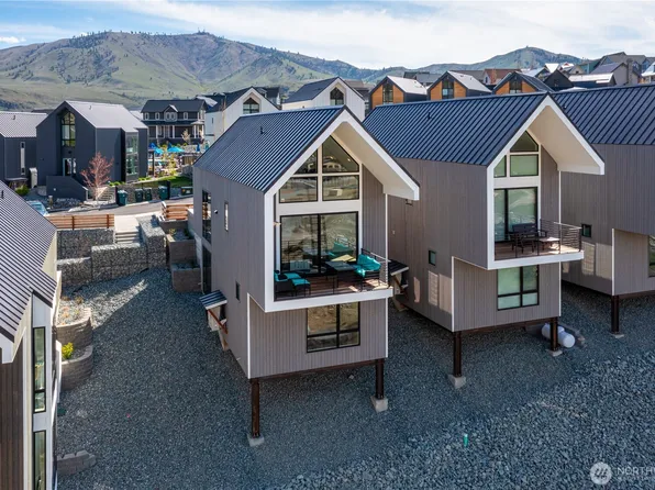 1414 Cottage Lane, Chelan, WA 98816