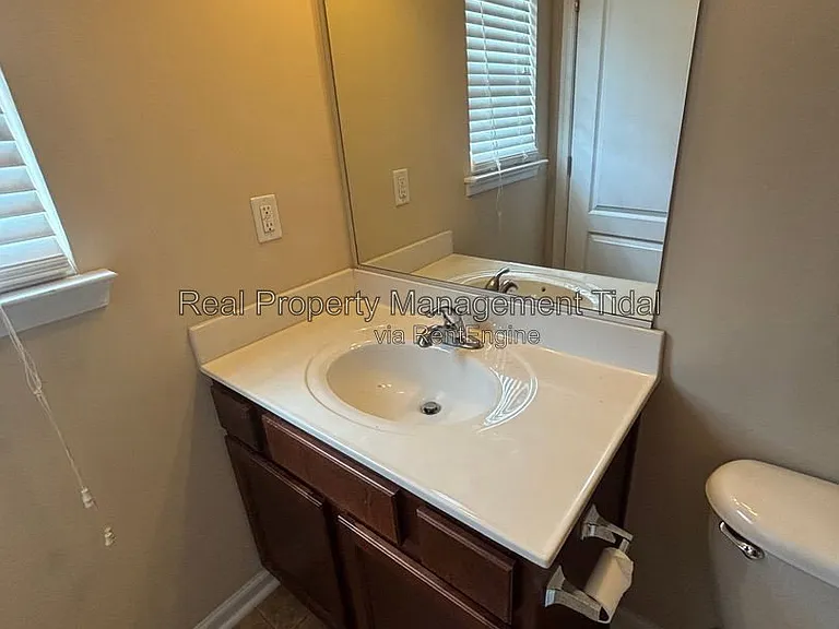 257 Carnelian St — Photo 16