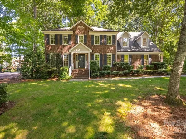 16308 Greenfarm Rd, Huntersville, NC 28078