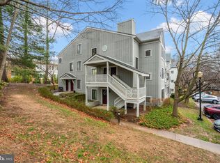 2207 Hunters Run Dr #2207, Reston, VA 20191