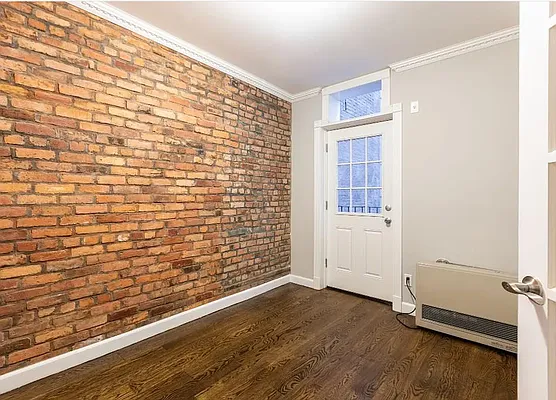 Rented by REAL New York | media 20