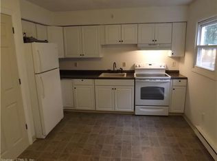 94 Canterbury Rd, Plainfield, CT 06374