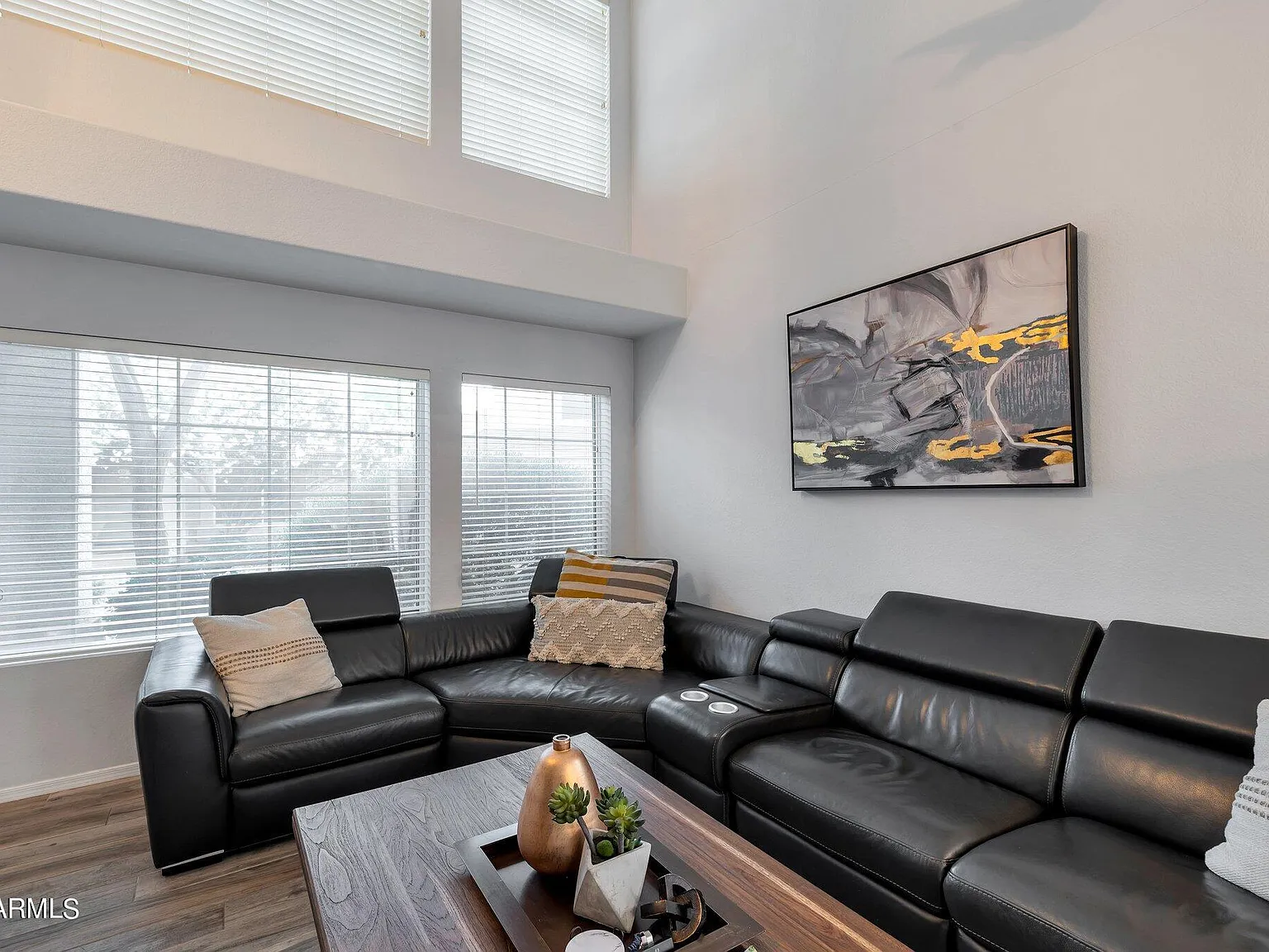 2 bed, 2.5 bath, 1473 sqft, $2,700 — Photo 3