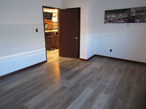 5th image of 495 H St