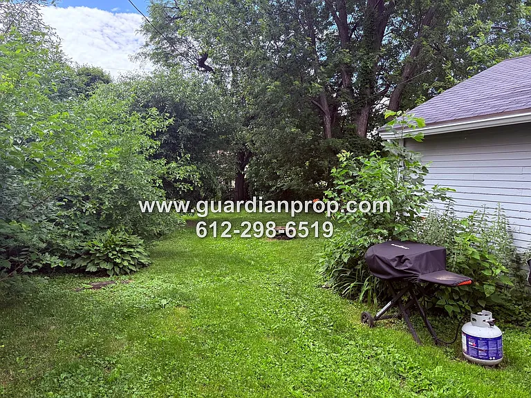 1716 Hewitt Ave — Photo 15