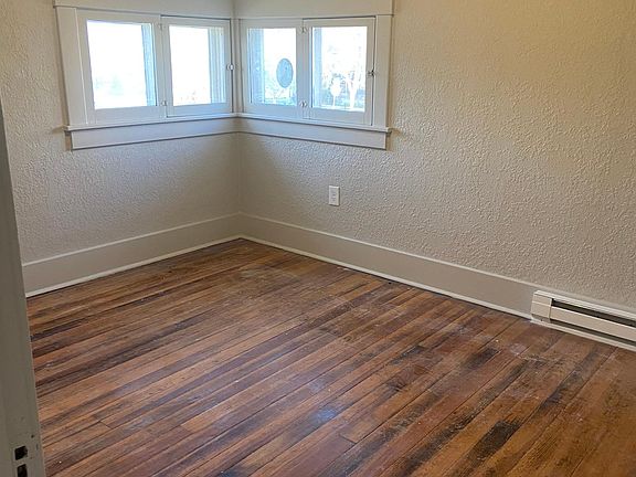 3rd image of 1403 11th Ave APT 2