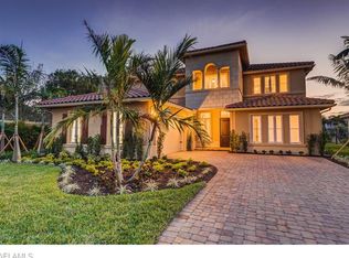 2146 Torino Way, Naples, FL 34105