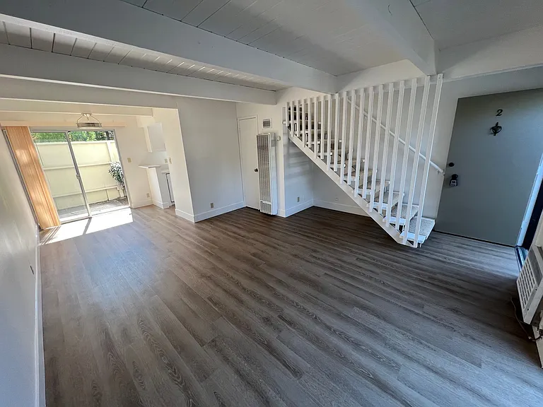 Danville Court Apartments — Photo 13