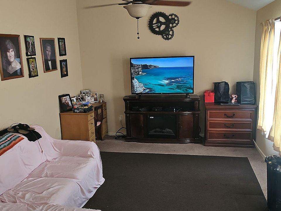 2nd image of 5332 Countryside Ct