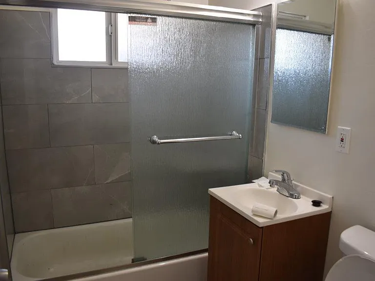 27942 Manon Ave #C — Photo 10