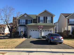65 Division St, Keyport, NJ 07735
