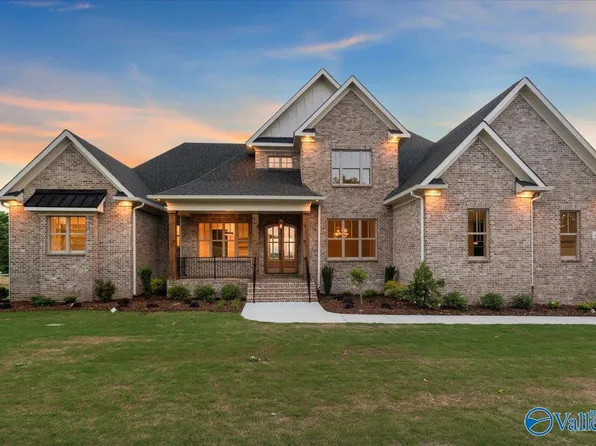 45 Watson Grande Way, Owens X Rds, AL 35763
