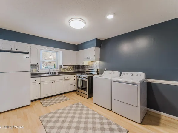 3507 Paragon Ct Unit 11, Louisville, KY 40218