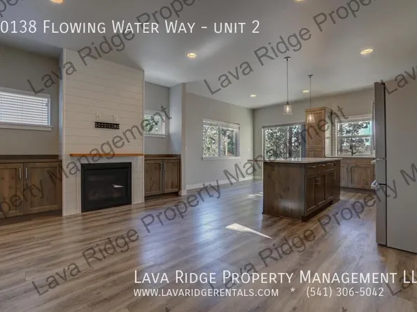 20138 Flowing Water Way, Bend, OR