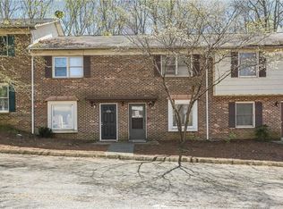 206 Royal Forest Ct, Winston Salem, NC 27104