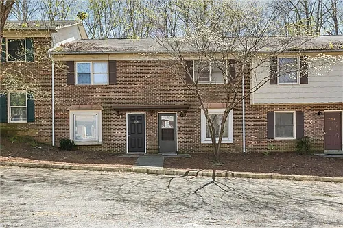 206 Royal Forest Ct Photo 1