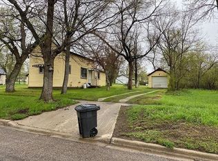 204 Oak St, Drake, ND 58736