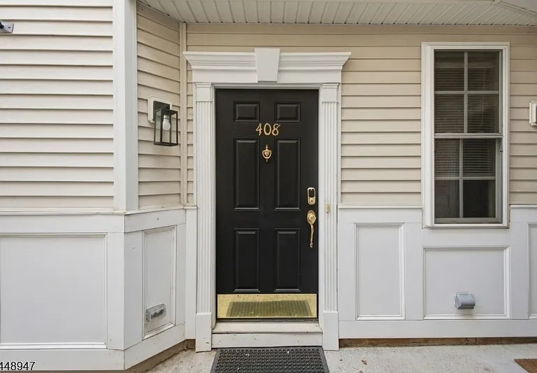 408 Donato Cir — Photo 4