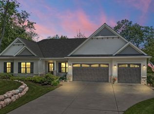1510 Waterview Way, Lake Geneva, WI 53147