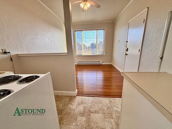 4th image of 62 Oakes Blvd #7