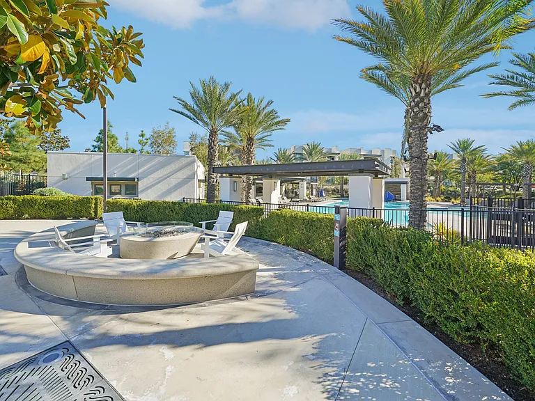 11048 Luminate Dr — Photo 45